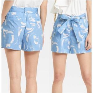 Light Blue and White Highrise Pleated Shorts With Tie Belt, 6